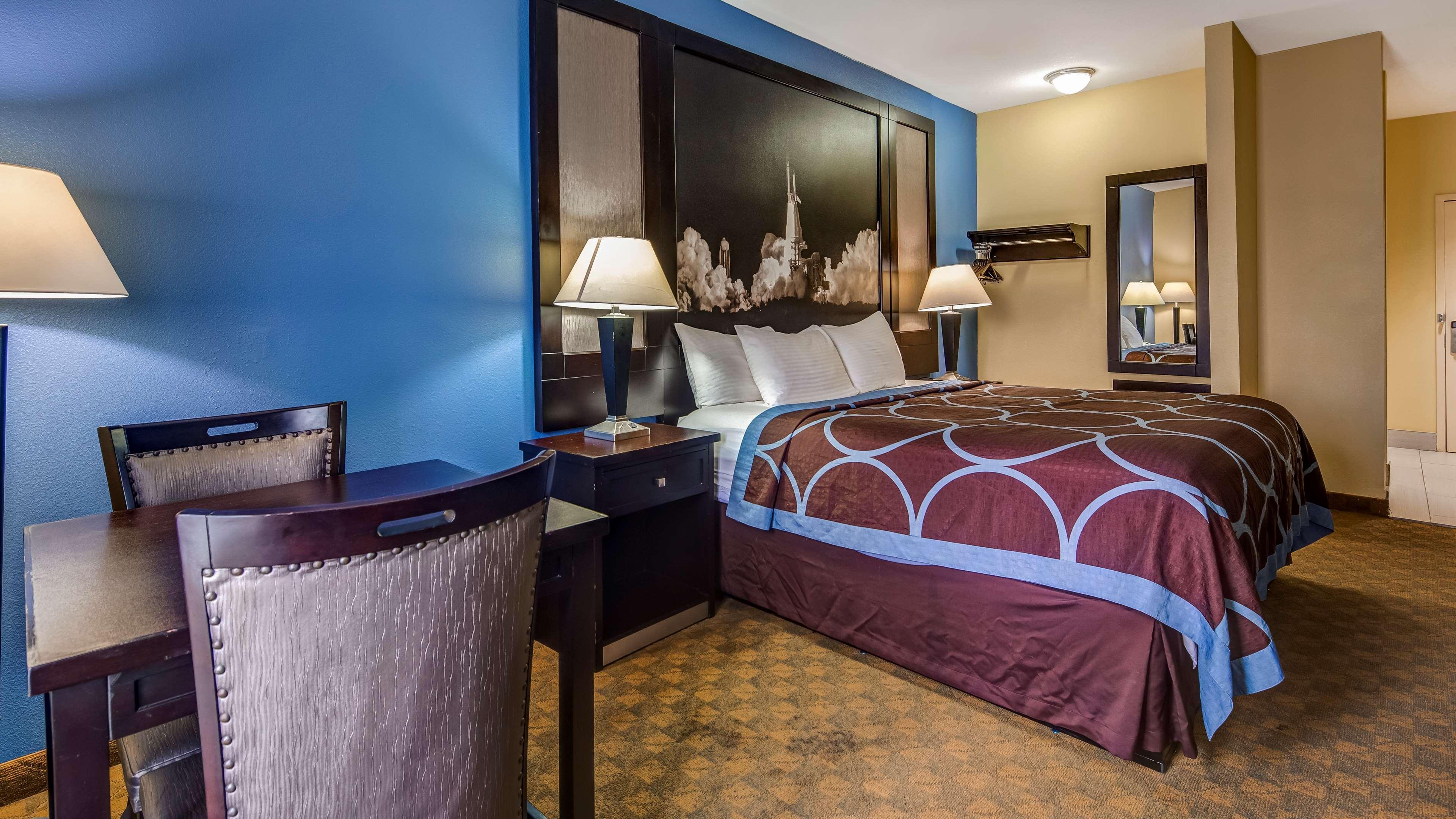 Surestay Plus Hotel By Best Western Alvin Eksteriør billede