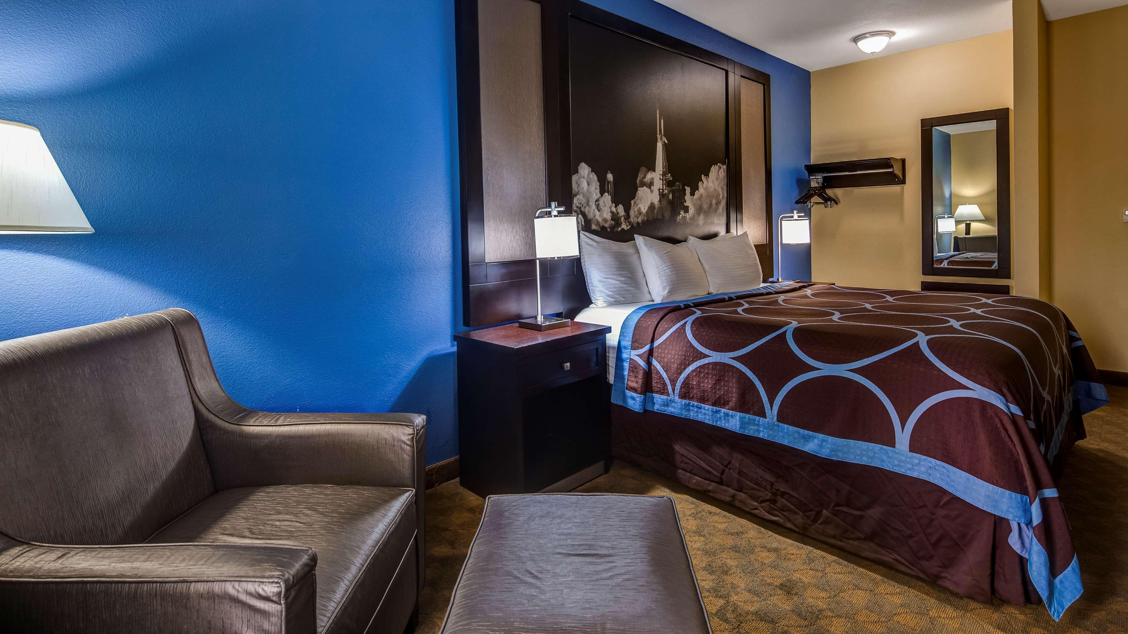 Surestay Plus Hotel By Best Western Alvin Eksteriør billede