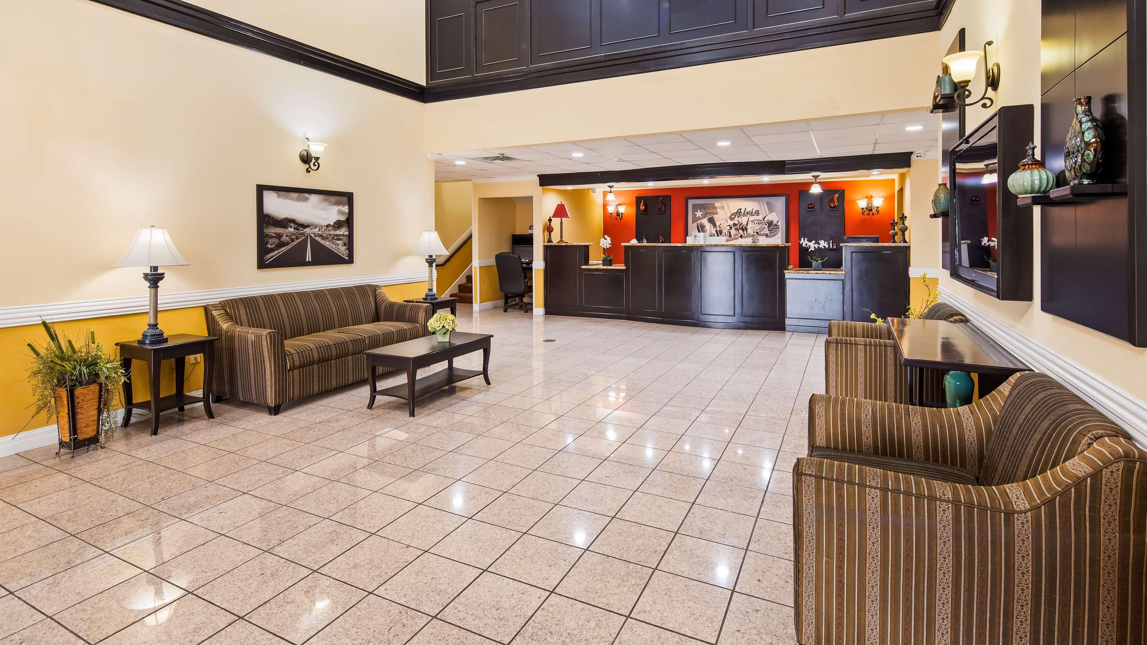 Surestay Plus Hotel By Best Western Alvin Eksteriør billede